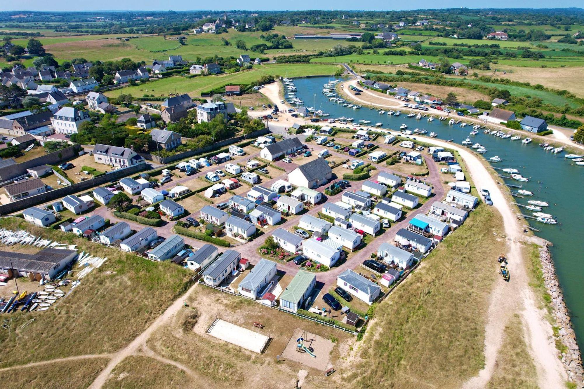 Camping La Sinope Quinéville Exterior photo
