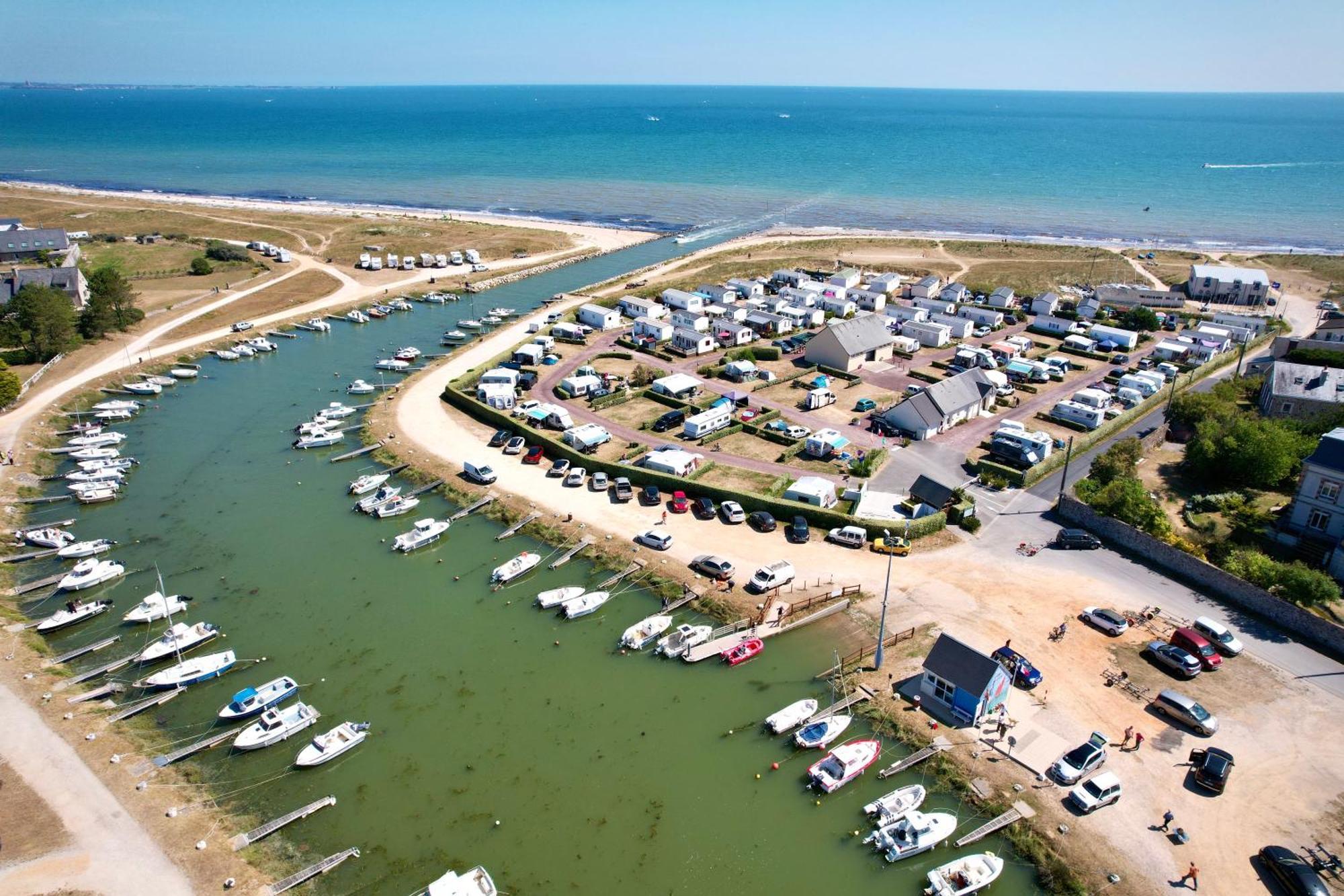 Camping La Sinope Quinéville Exterior photo